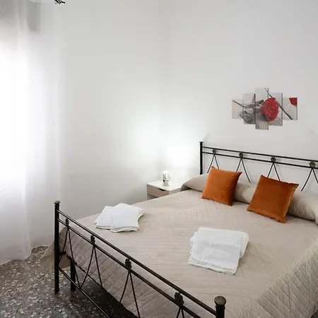 Casa Lu Paparoni 1 A 130 Mt Dalla Specchiarica Di San Pietro In Bevagna Prázdninový dům *